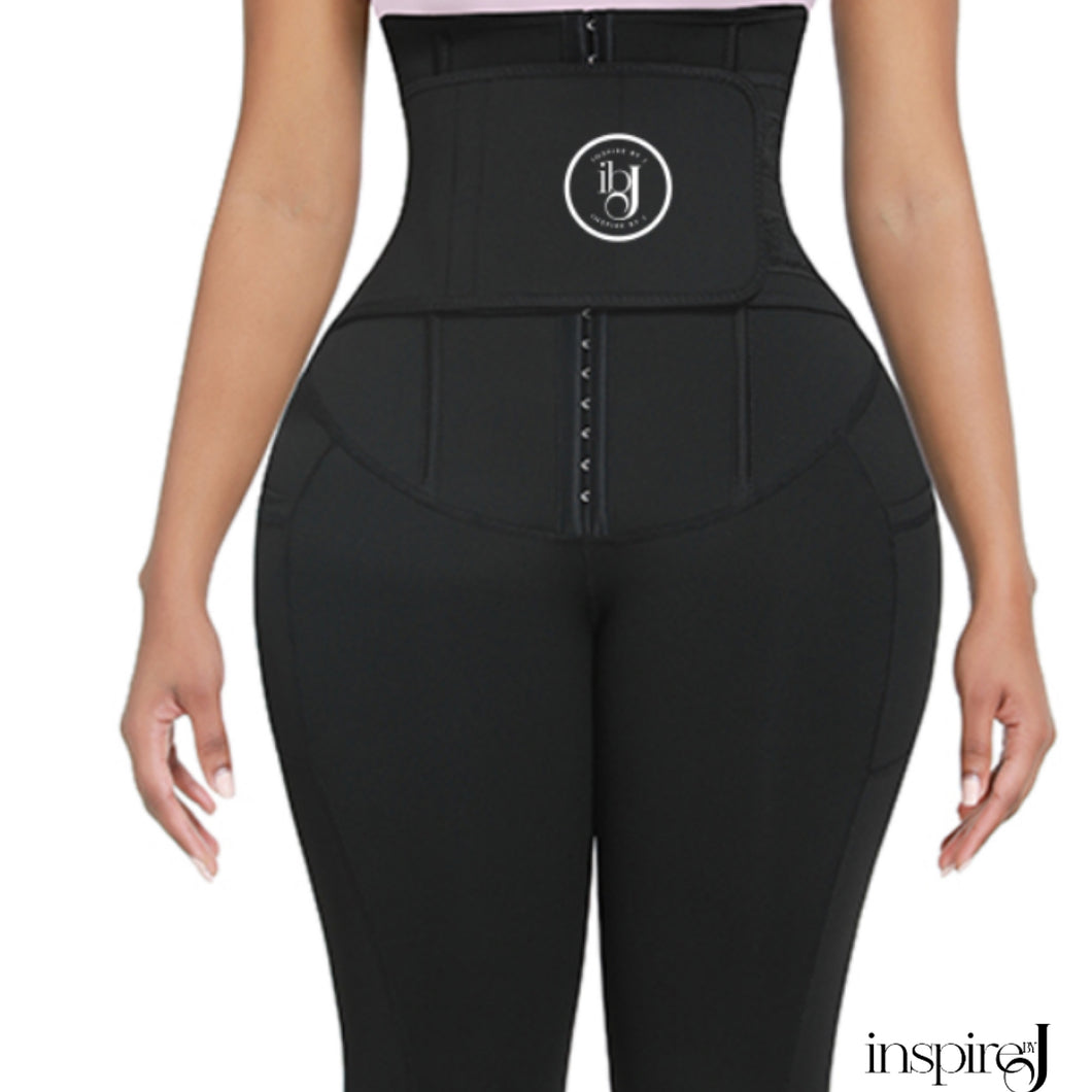 Cropped Sports Leggings with Neoprene Coated Lining and Single Waist Band